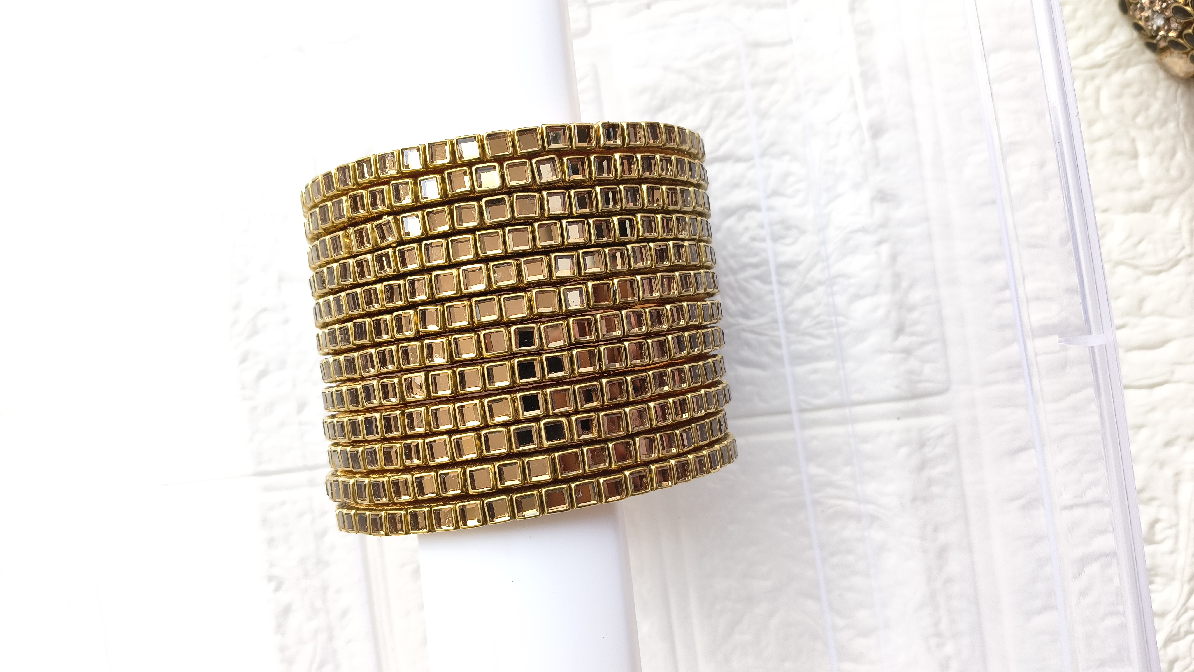 Kundan Glass Bangles