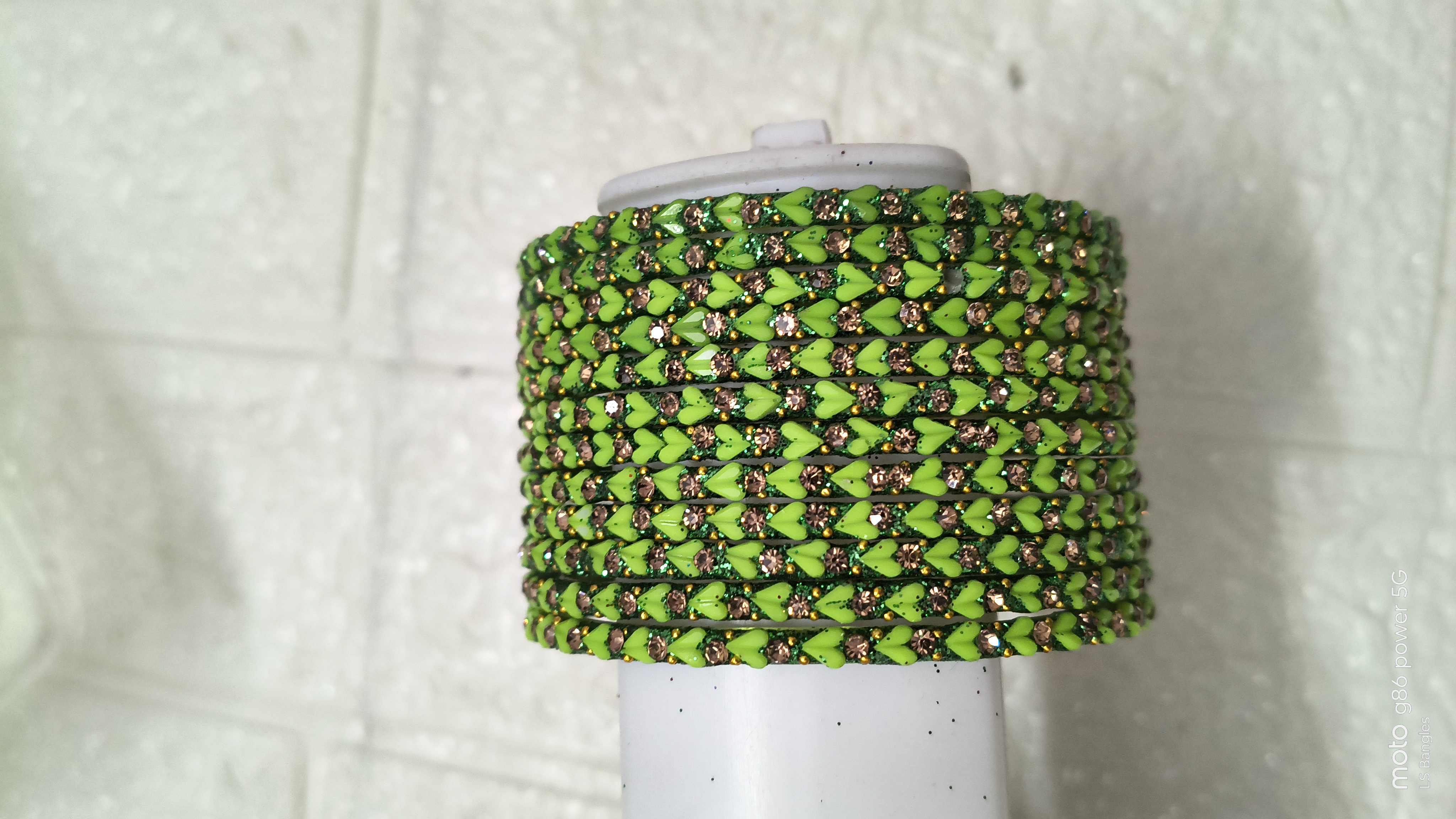 Heart Parrot Green
